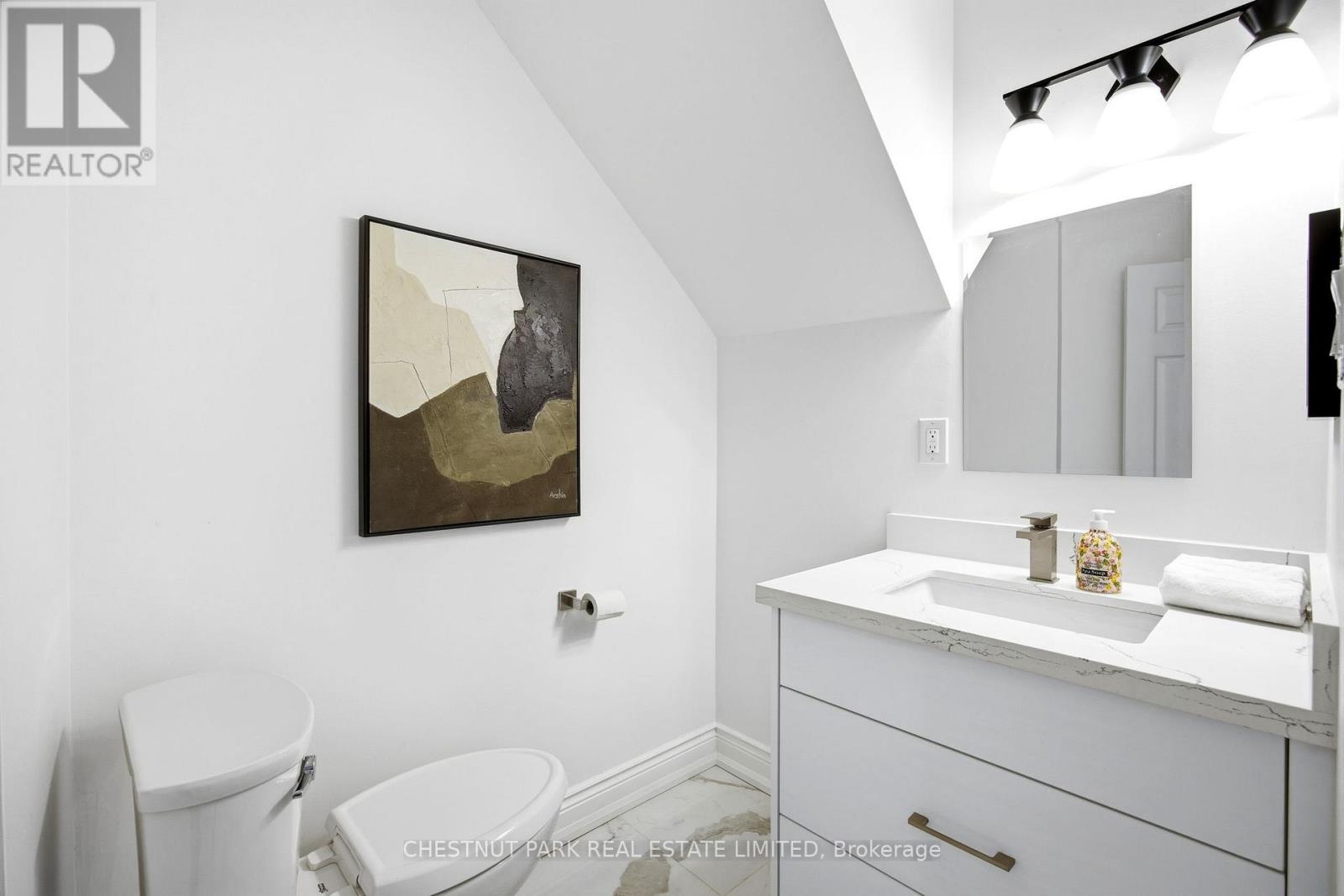 177 Collier Street, Toronto, Ontario  M4W 1M2 - Photo 21 - C13434470