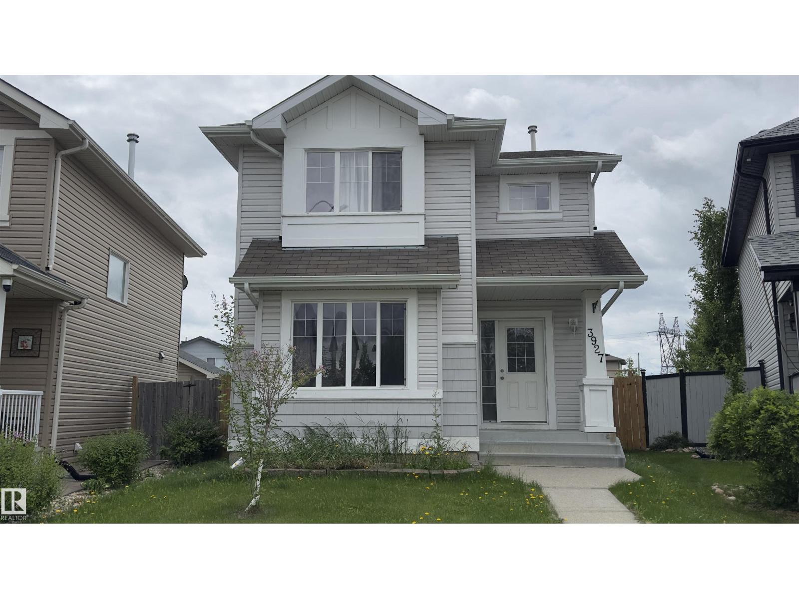 3927 160 AV NW, edmonton, Alberta