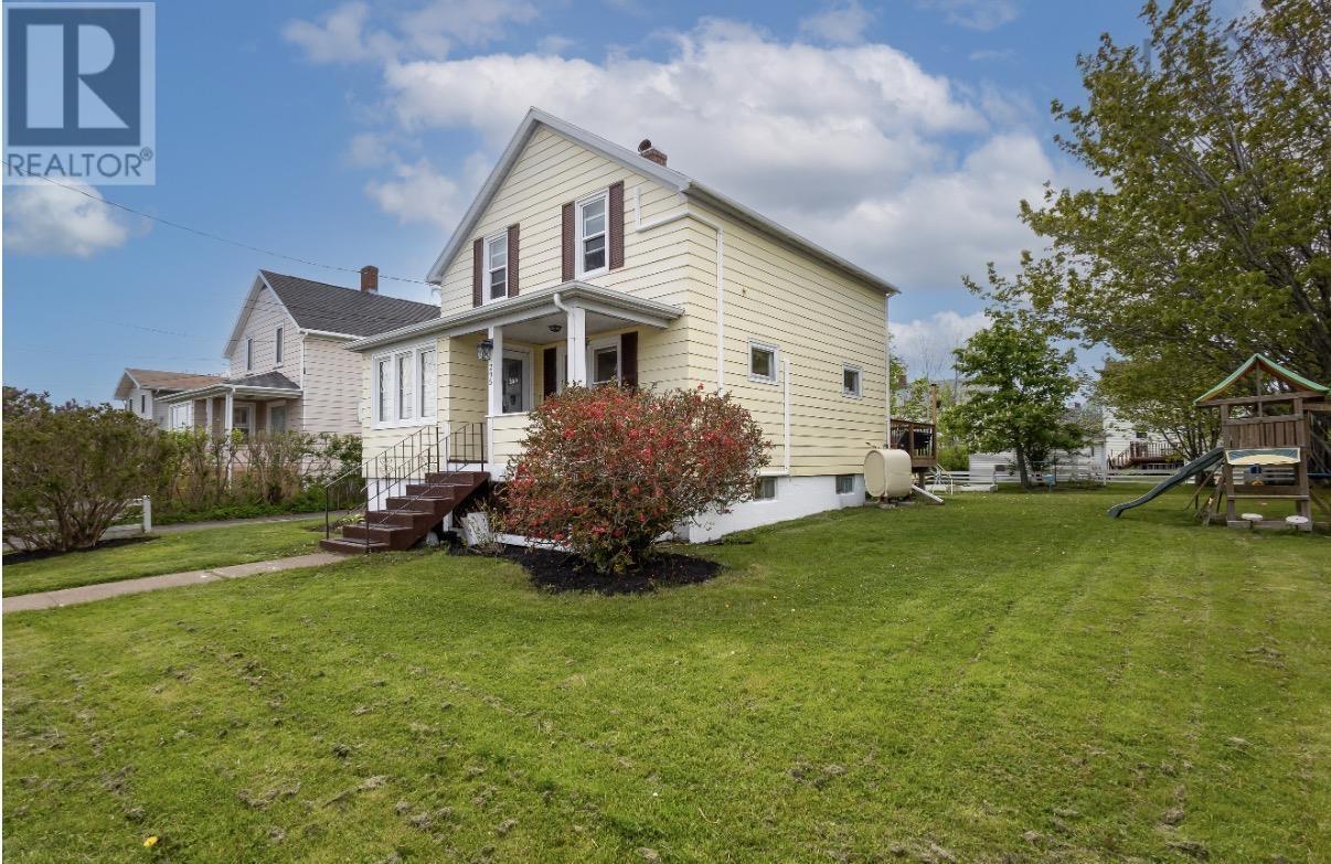 295 Cartier Street, Ashby, Nova Scotia  B1P 4B5 - Photo 1 - 202614166