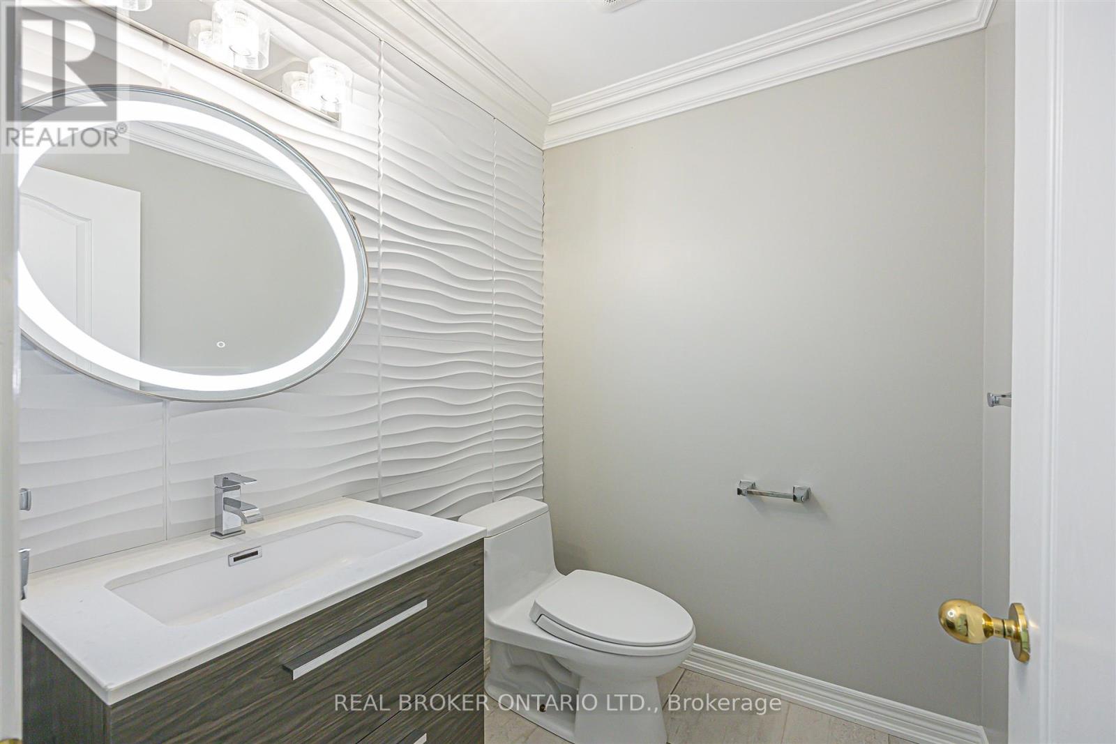 159 Jefferson Forest Drive, Richmond Hill, Ontario  L4E 4K6 - Photo 12 - N13434334