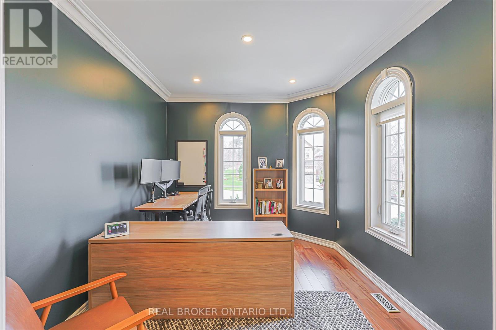 159 Jefferson Forest Drive, Richmond Hill, Ontario  L4E 4K6 - Photo 4 - N13434334