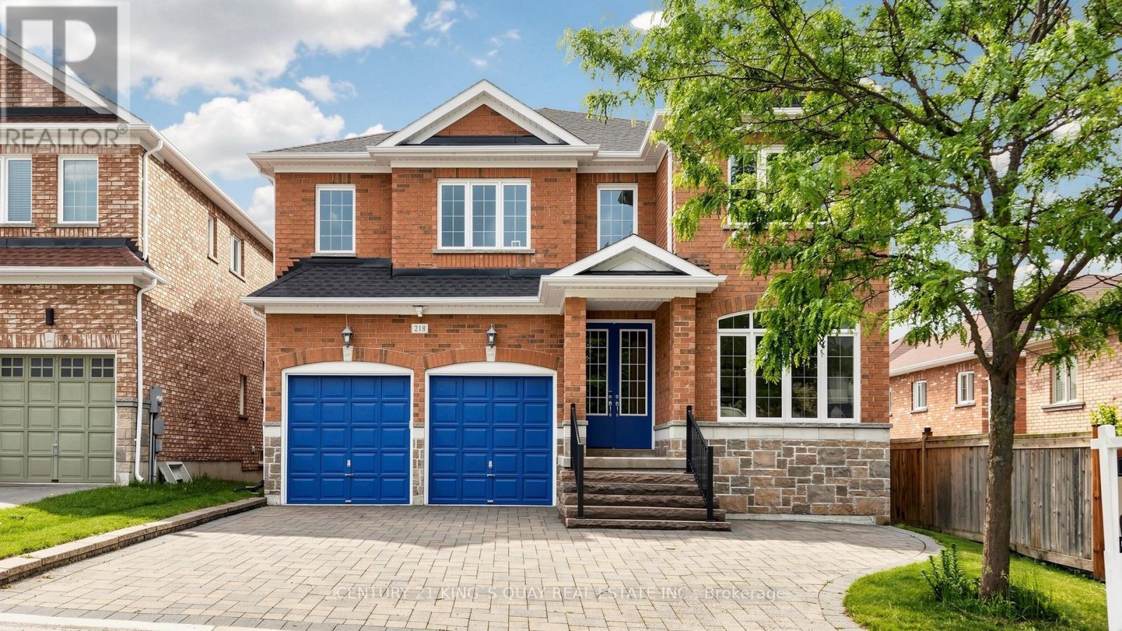 218 EMMA BROADBENT COURT, Newmarket, Ontario
