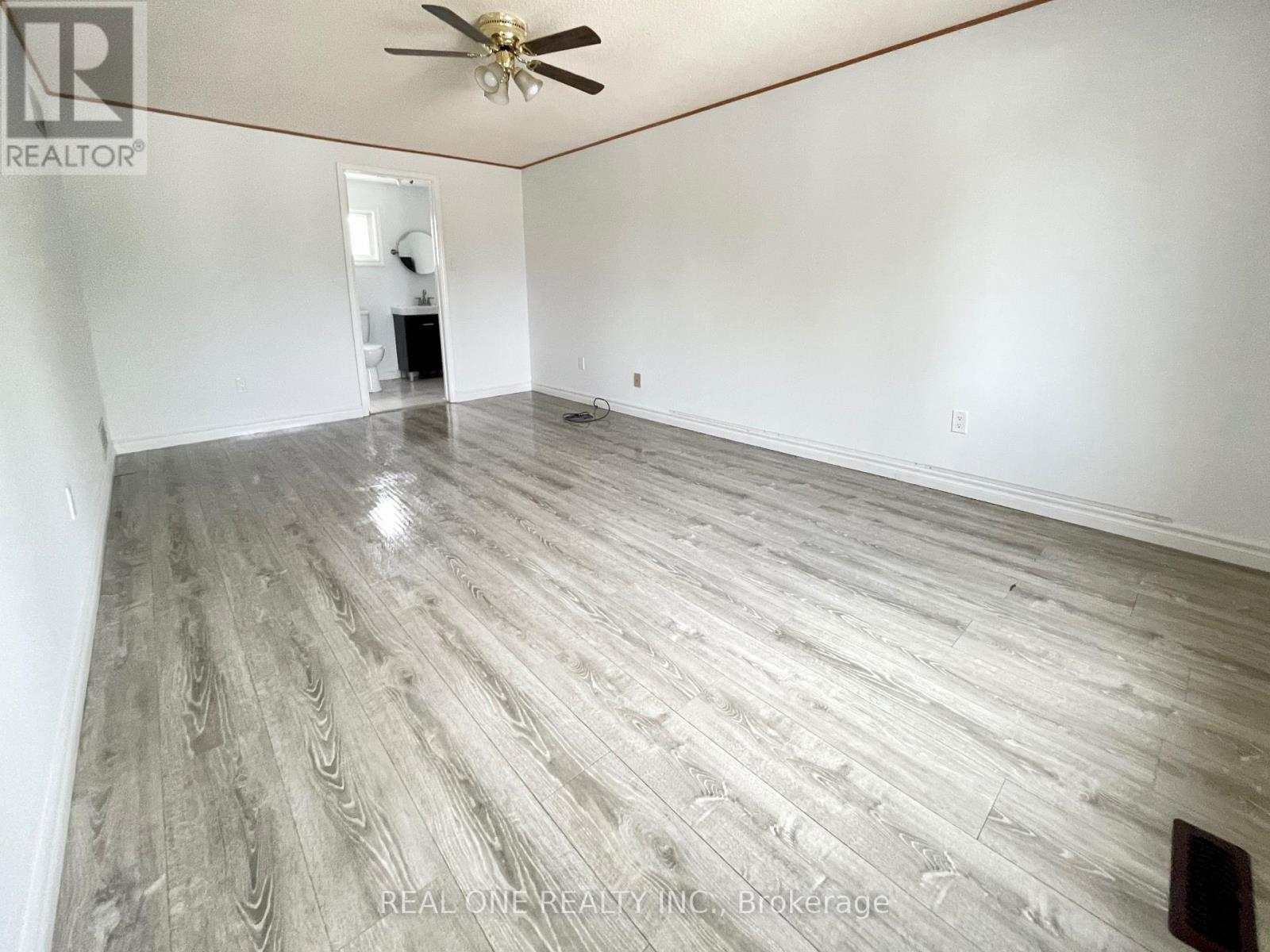19 Blair Crescent, Barrie (Grove East), Ontario L4M 5Y7 - Photo 29 - S13434338