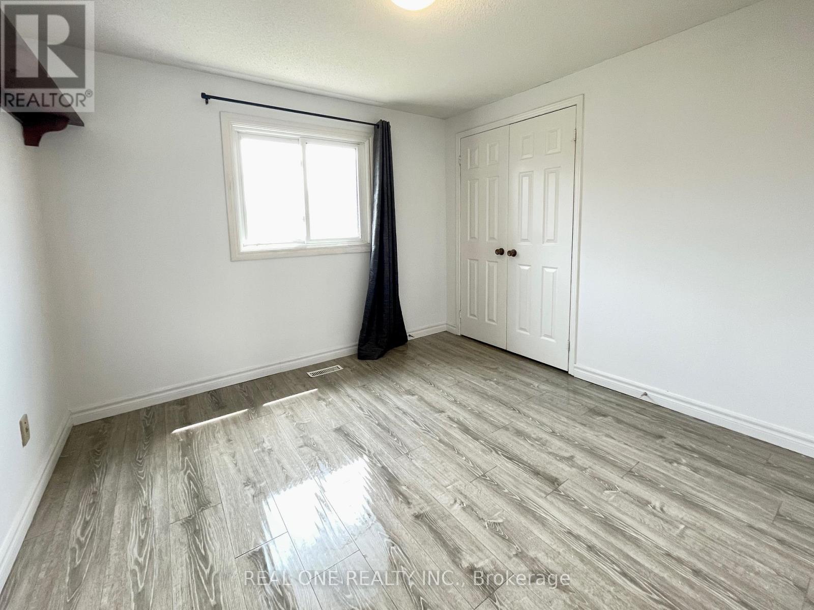 19 Blair Crescent, Barrie (Grove East), Ontario L4M 5Y7 - Photo 32 - S13434338