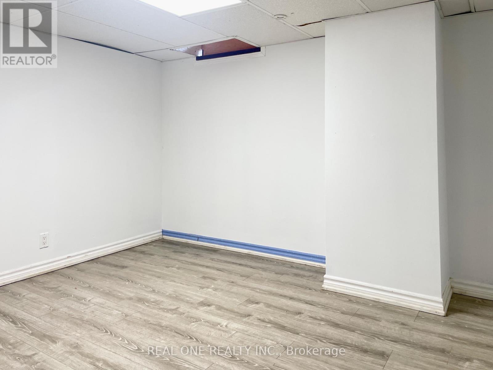 19 Blair Crescent, Barrie (Grove East), Ontario L4M 5Y7 - Photo 37 - S13434338