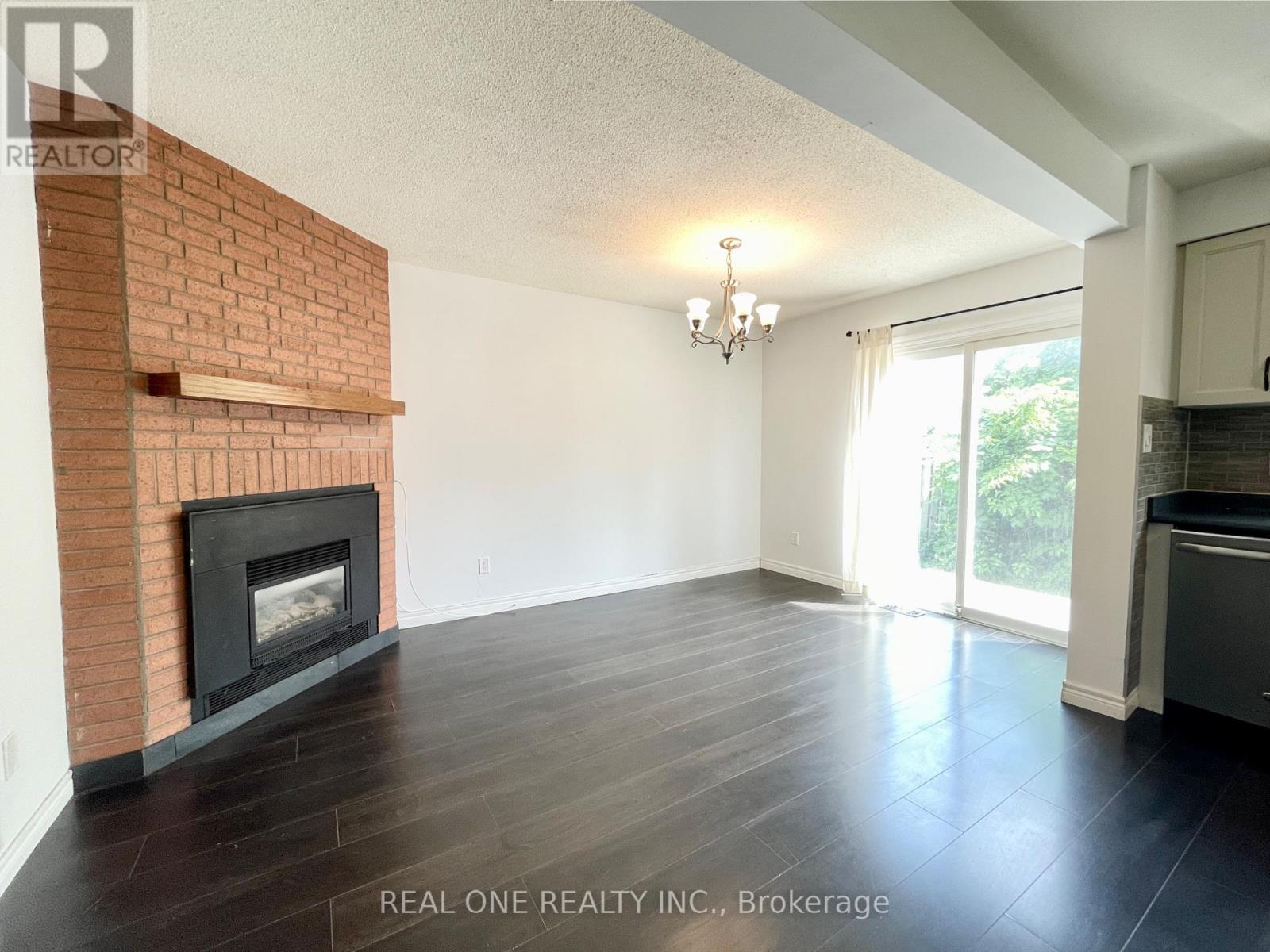 19 Blair Crescent, Barrie (Grove East), Ontario L4M 5Y7 - Photo 9 - S13434338