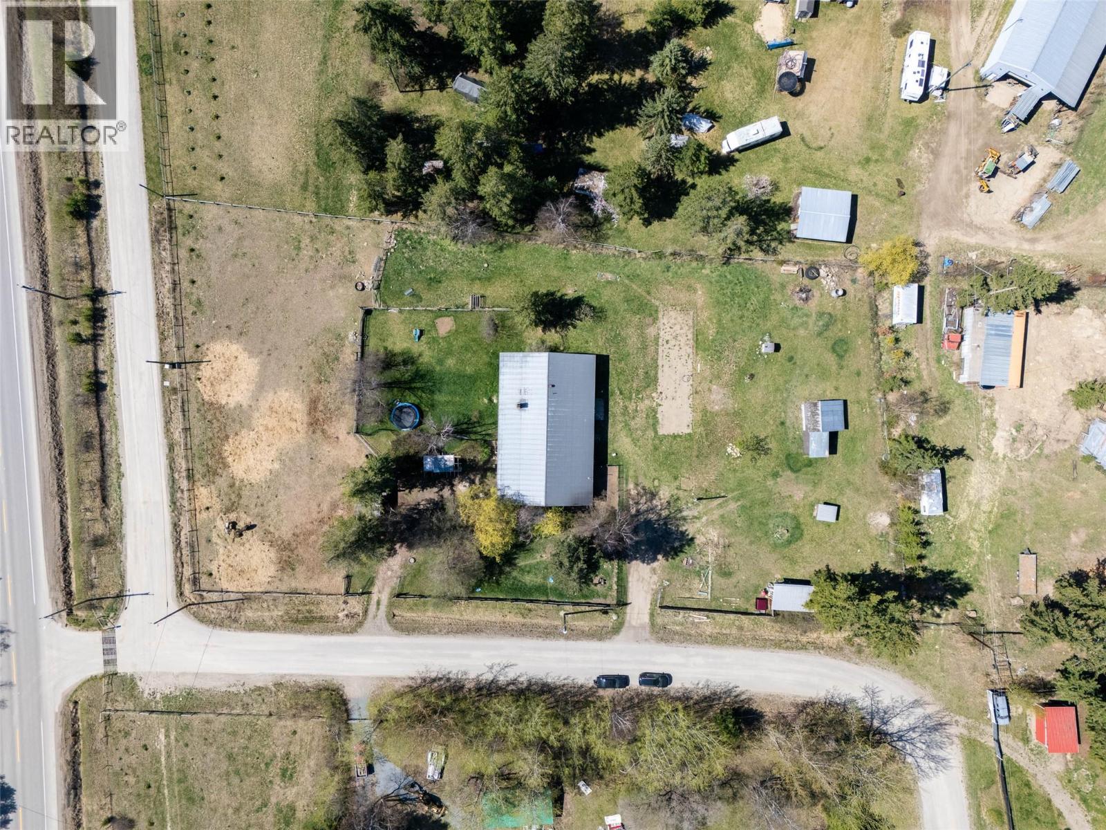 2405 Lloyd Road, Clearwater, British Columbia  V0E 1N1 - Photo 33 - 10391190