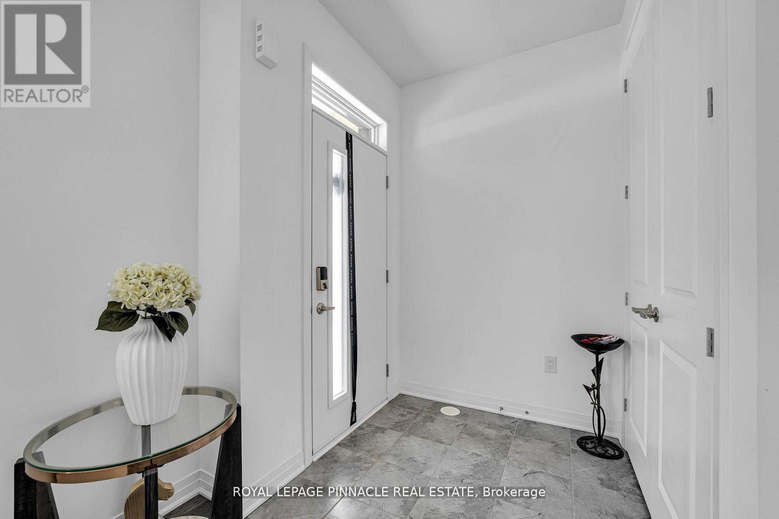 3234 Sixth Line, Oakville, Ontario  L6M 4K1 - Photo 6 - W13434322