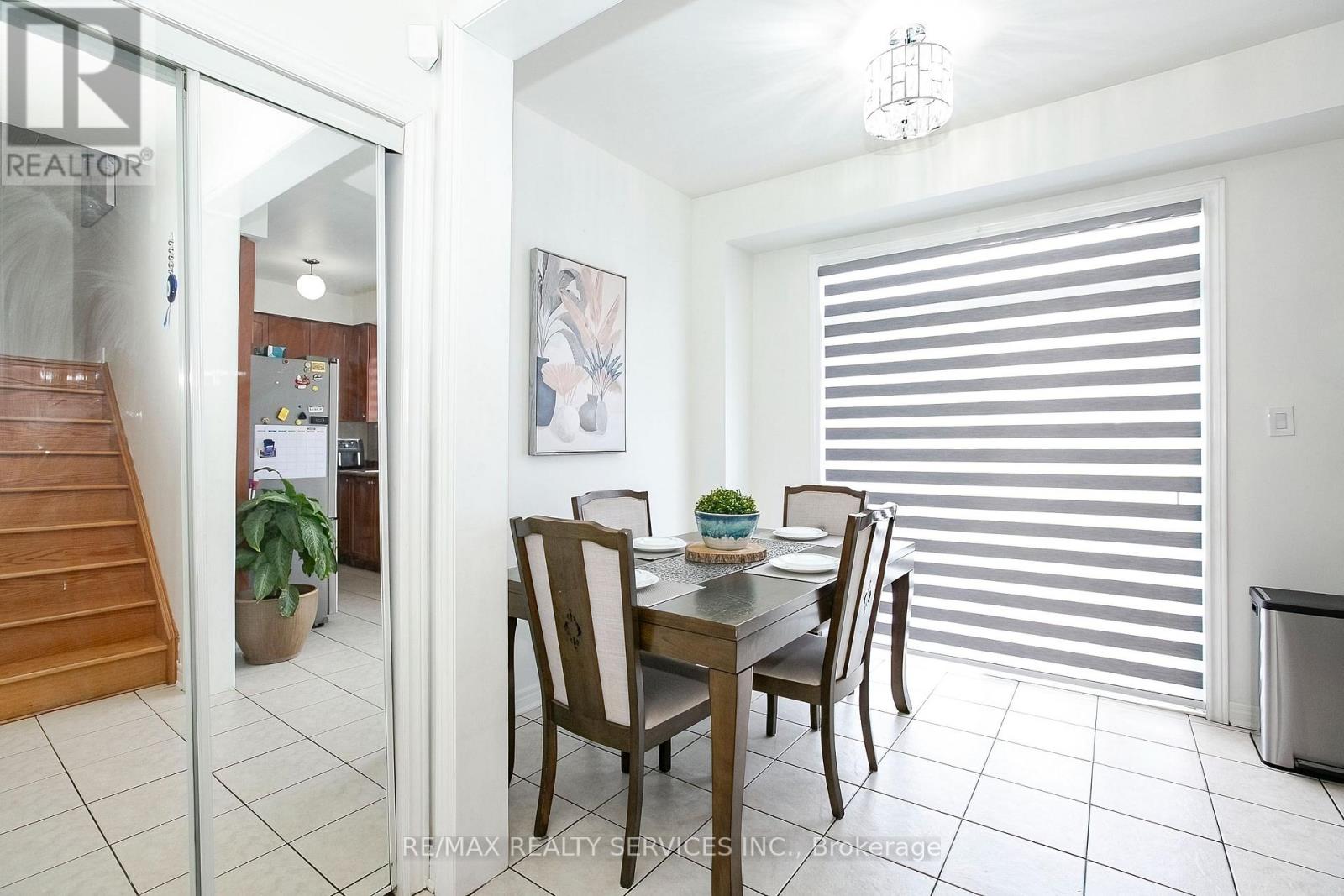 14 Eaglefield Gate, Brampton, Ontario  L7A 3S2 - Photo 11 - W13434324