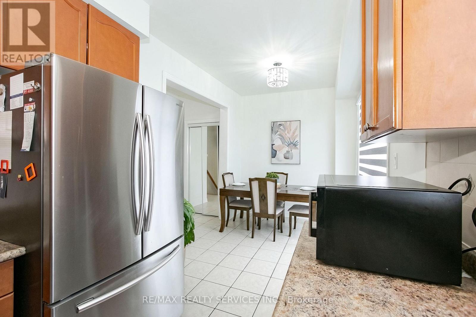 14 Eaglefield Gate, Brampton, Ontario  L7A 3S2 - Photo 12 - W13434324
