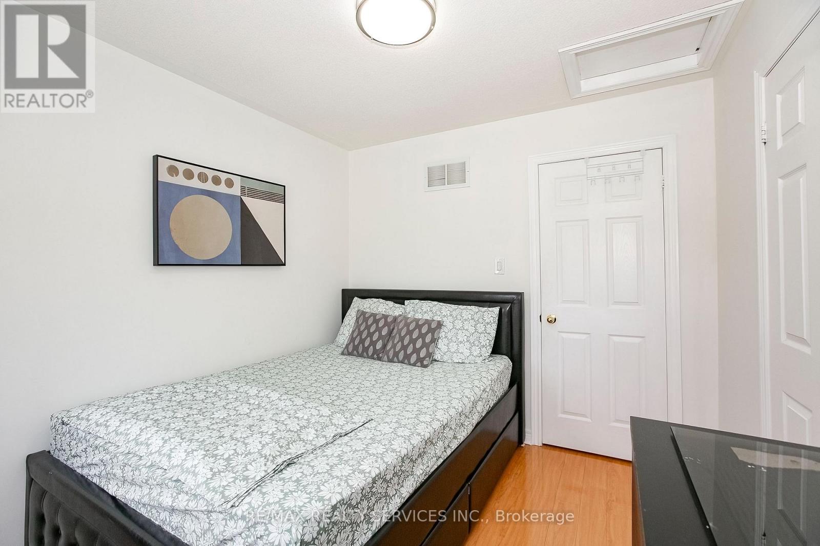 14 Eaglefield Gate, Brampton, Ontario  L7A 3S2 - Photo 19 - W13434324