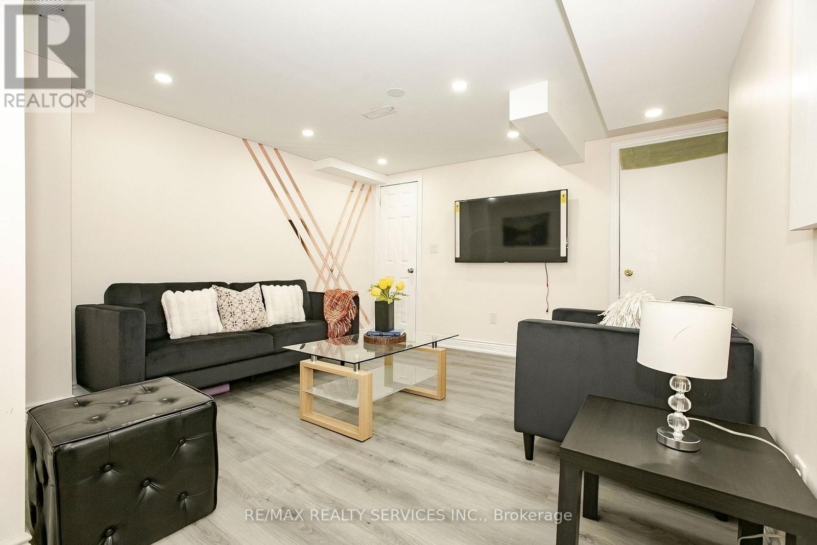 14 Eaglefield Gate, Brampton, Ontario  L7A 3S2 - Photo 30 - W13434324