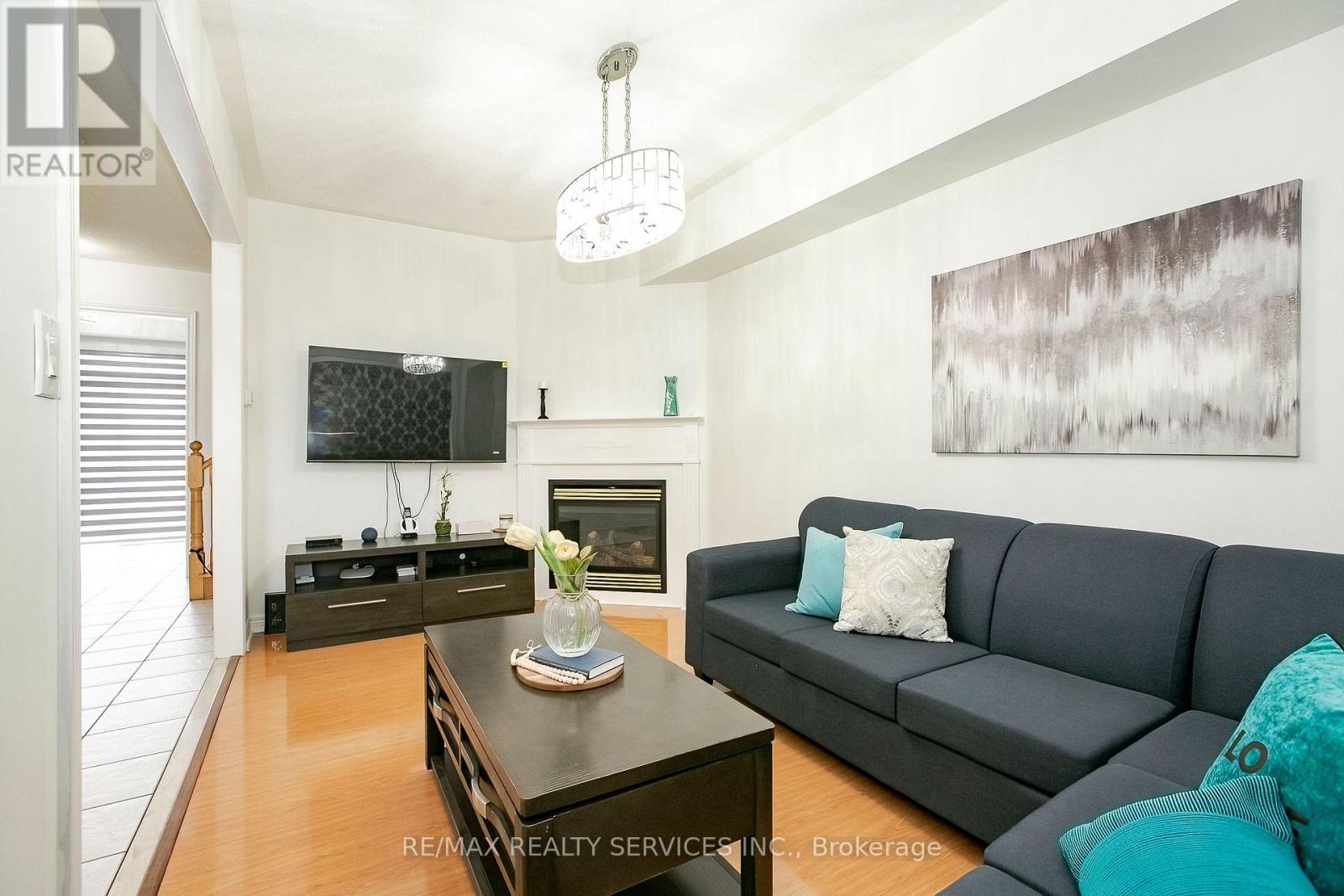 14 Eaglefield Gate, Brampton, Ontario  L7A 3S2 - Photo 8 - W13434324