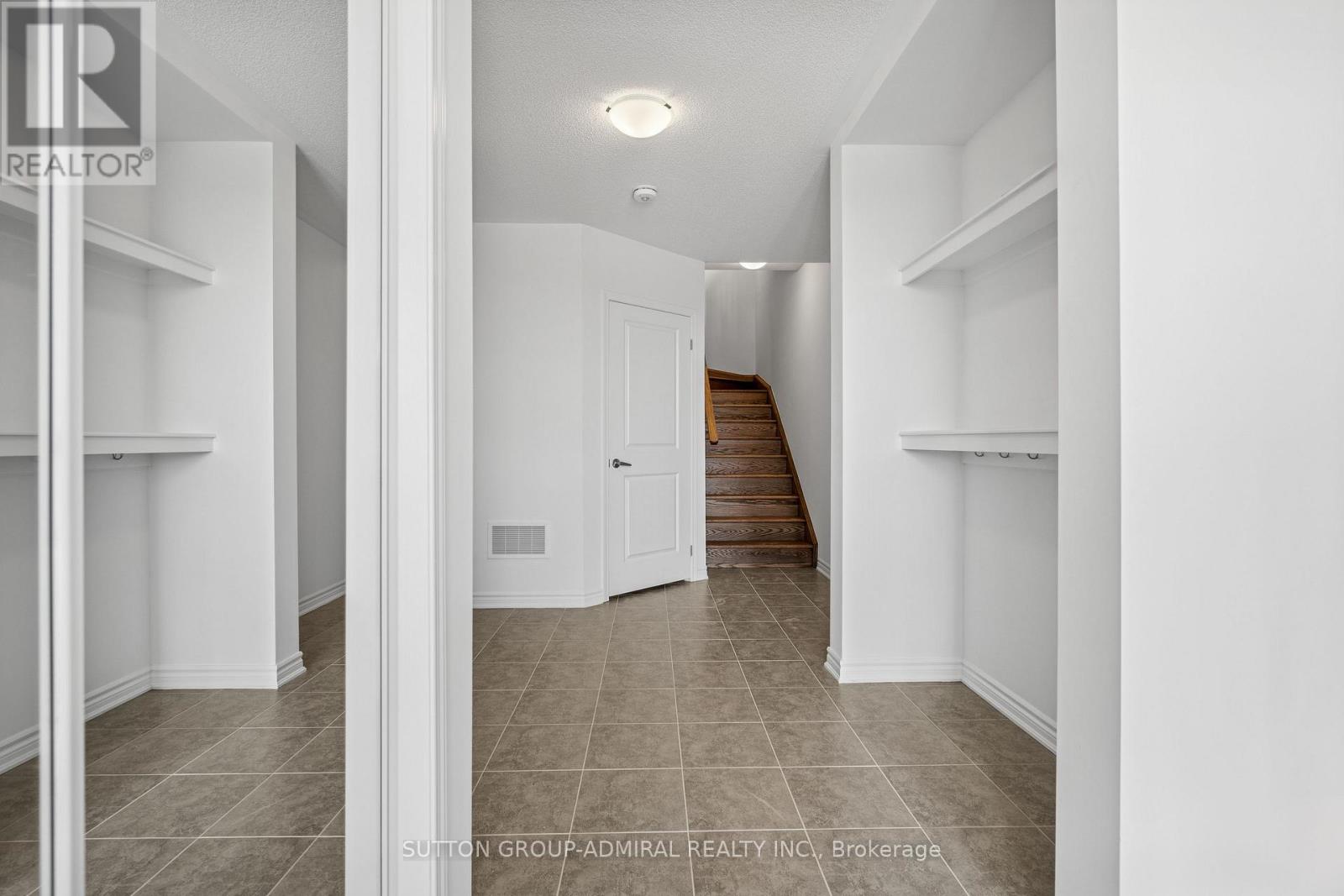 48 Elmer Moss Avenue, Caledon, Ontario  L7C 3H1 - Photo 4 - W13434522