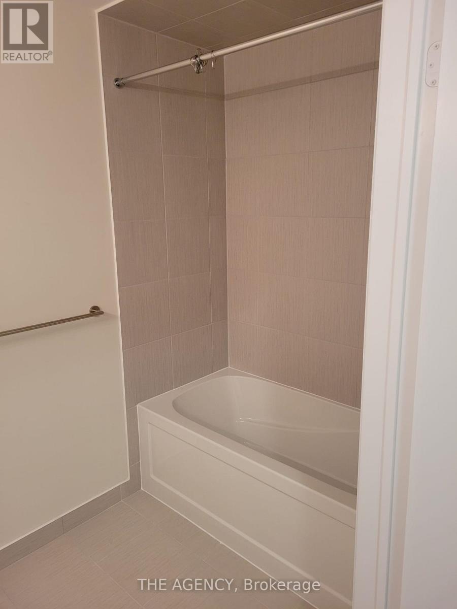 533 - 16 Concord Place, Grimsby, Ontario  L3M 0J1 - Photo 9 - X13434318
