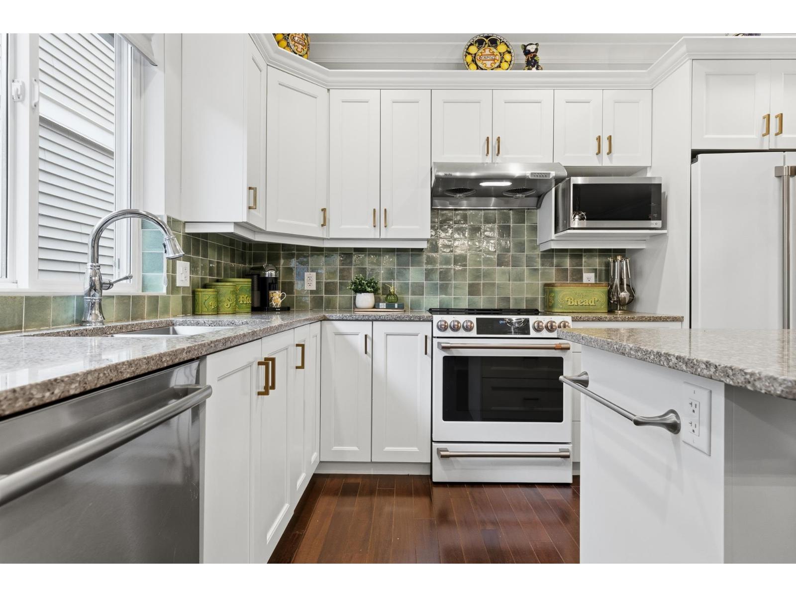 Listing image 9
