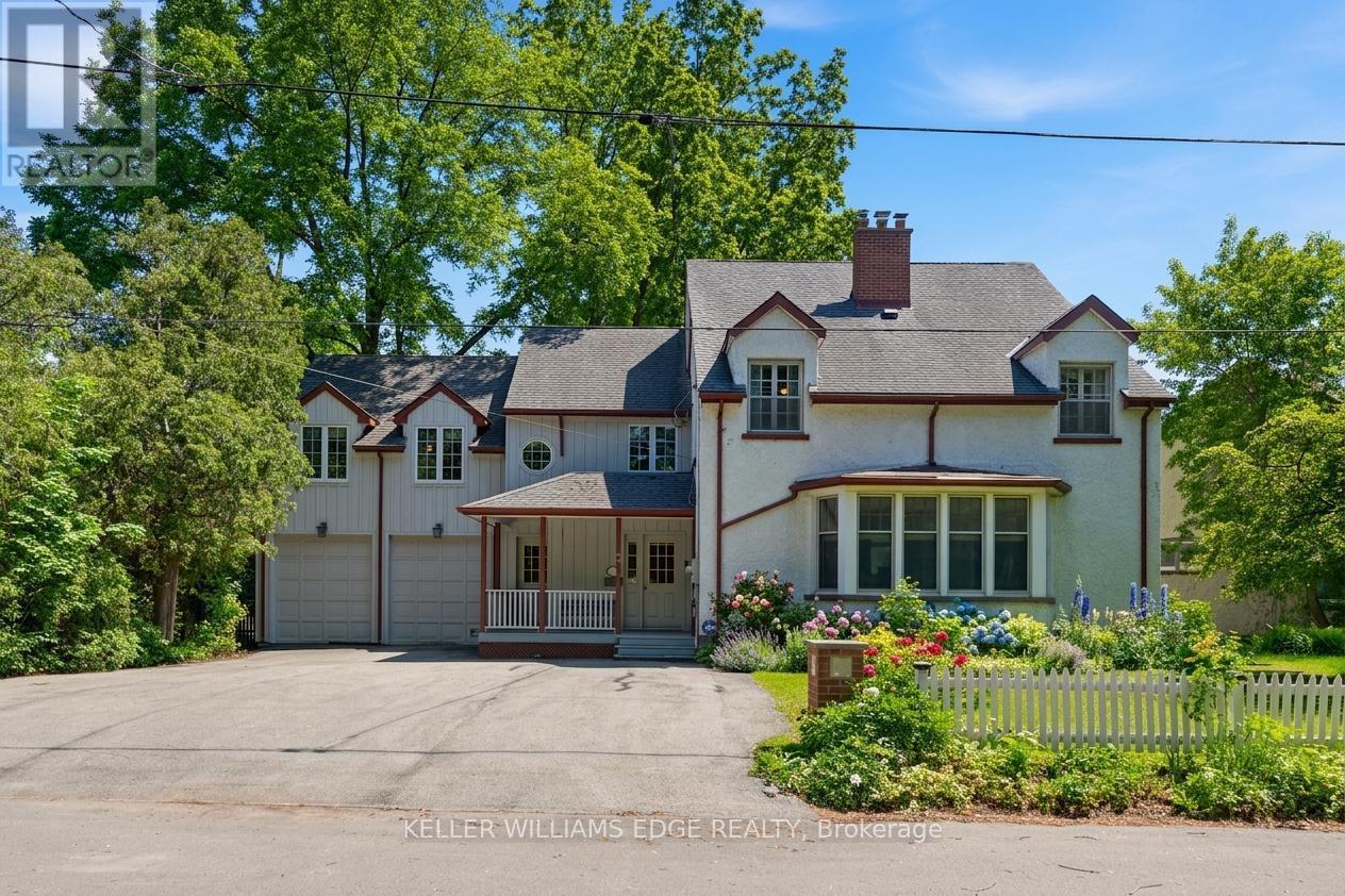 3 ANCASTER STREET E, Hamilton, Ontario