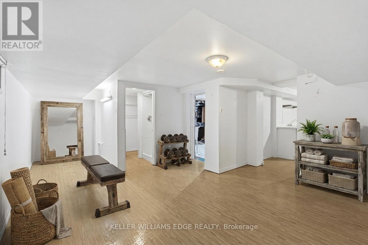 3 Ancaster Street E, Hamilton, Ontario  L9H 4K2 - Photo 40 - X13434460