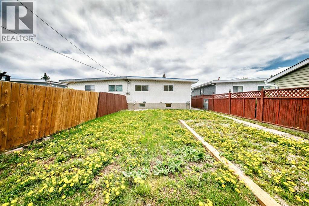 2918 Doverville Crescent Se, Calgary, Alberta  T2B 1T9 - Photo 46 - A2314739