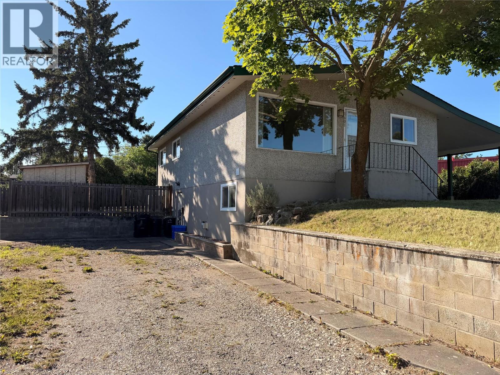 1601 37th Street, Vernon, British Columbia  V1T 6G2 - Photo 19 - 10391109