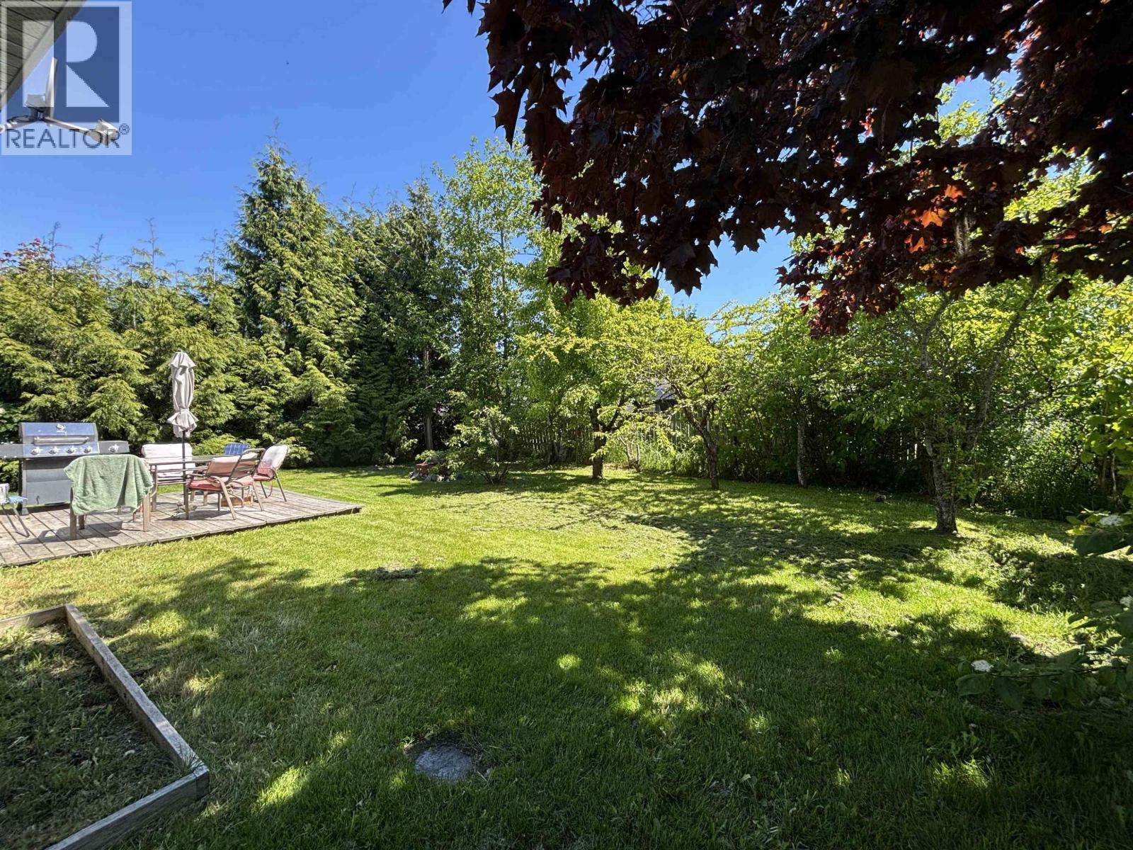 26 Starling Street, Kitimat, British Columbia  V8C 1K5 - Photo 2 - R3133751