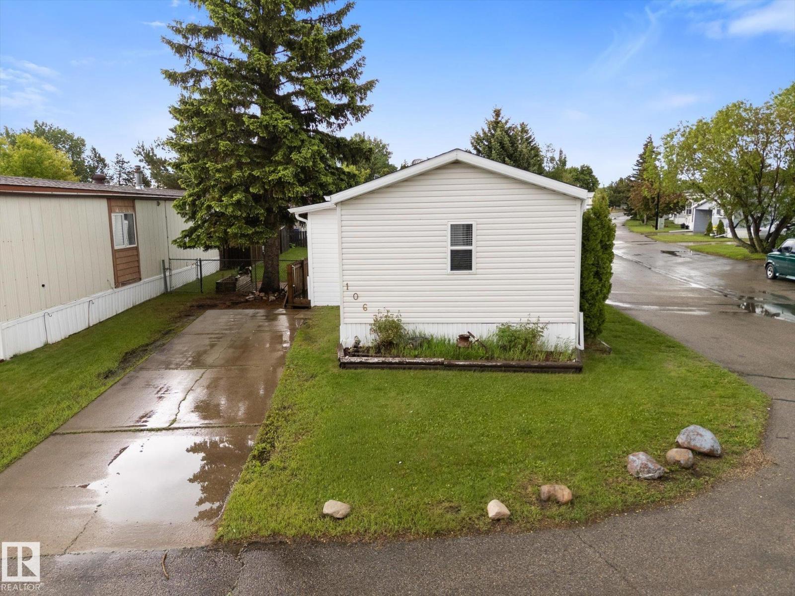 1063 Lakeland Cr, Sherwood Park, Alberta  T8H 1J5 - Photo 3 - E4479593