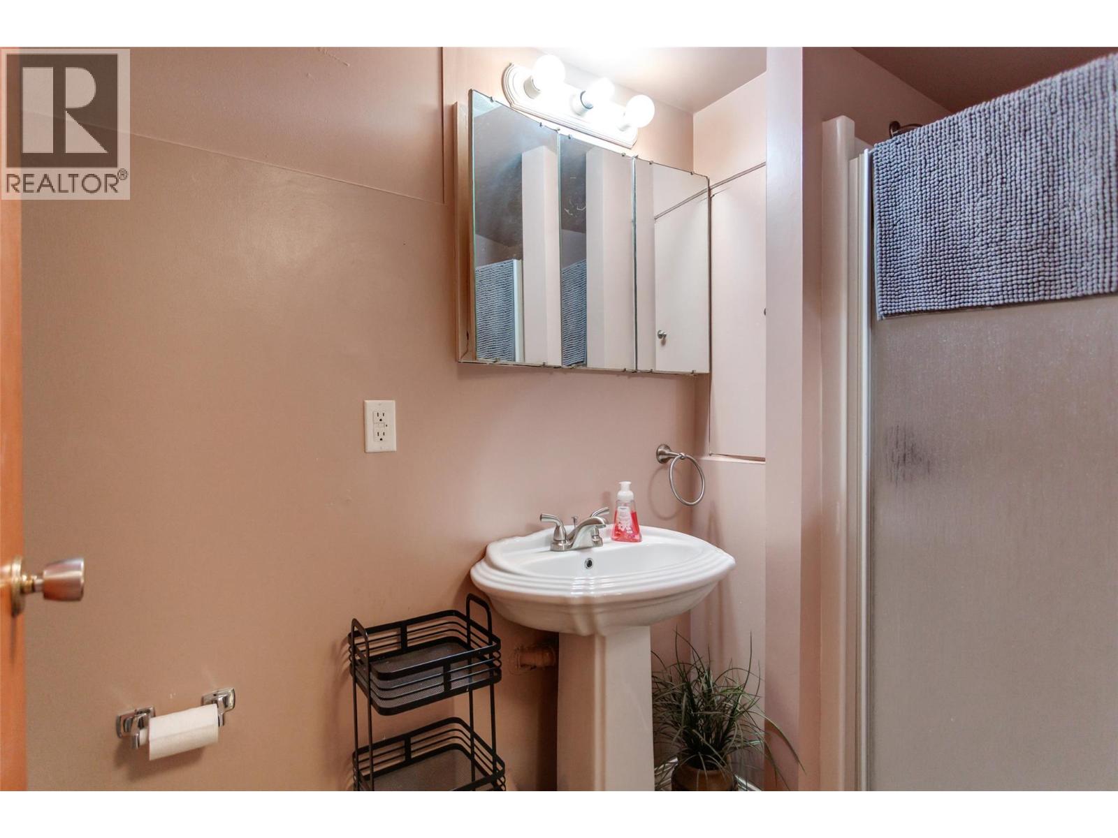 3607 39 Avenue, Vernon, British Columbia  V1T 3E5 - Photo 19 - 10381879