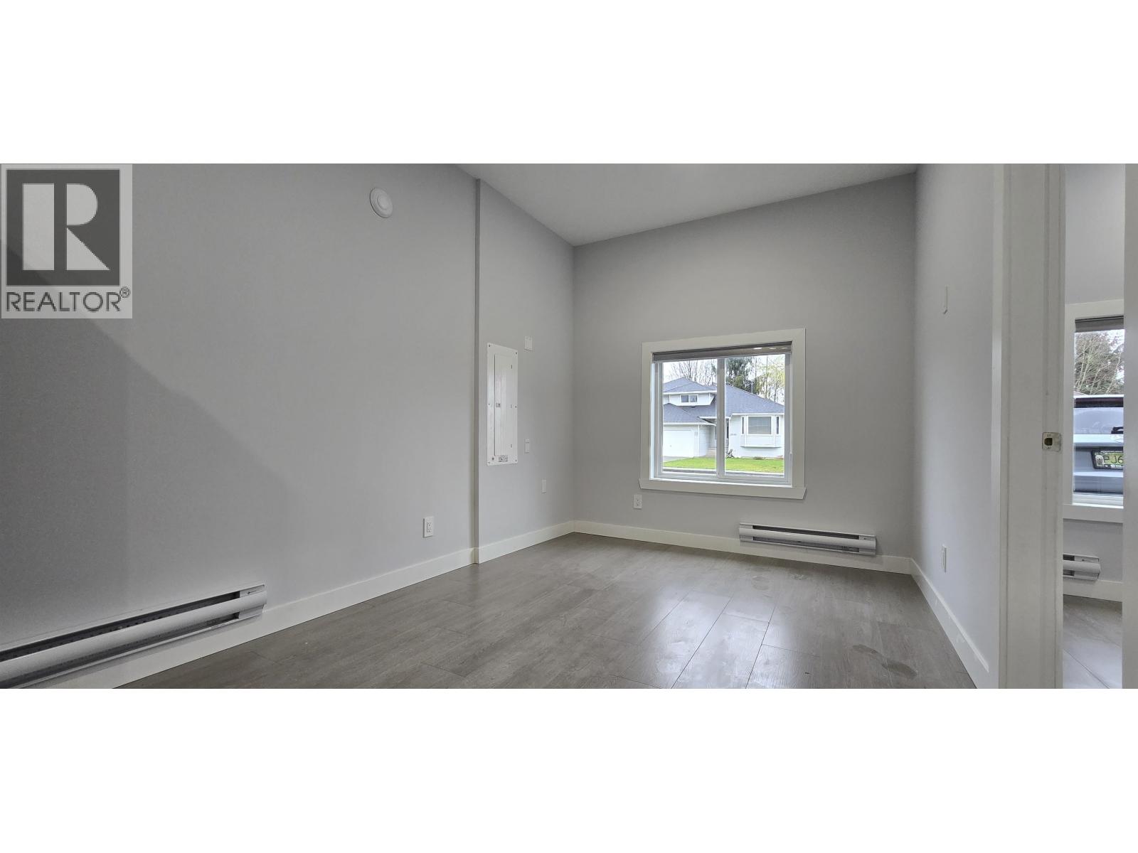 21948 126 Avenue, Maple Ridge, British Columbia  V2X 0V5 - Photo 11 - R3135167