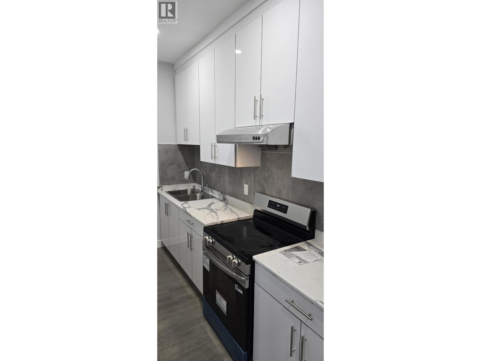 21948 126 Avenue, Maple Ridge, British Columbia  V2X 0V5 - Photo 4 - R3135167