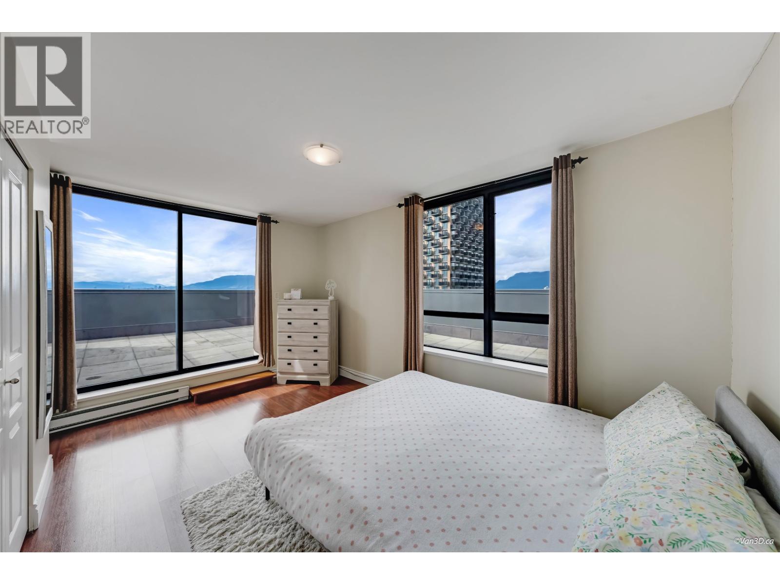 1702 3438 Vanness Avenue, Vancouver, British Columbia  V5R 6E7 - Photo 13 - R3133417