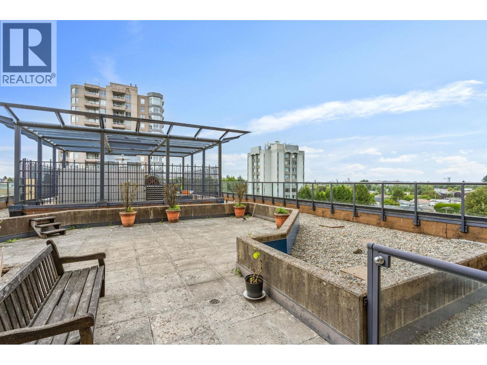 1702 3438 Vanness Avenue, Vancouver, British Columbia  V5R 6E7 - Photo 32 - R3133417