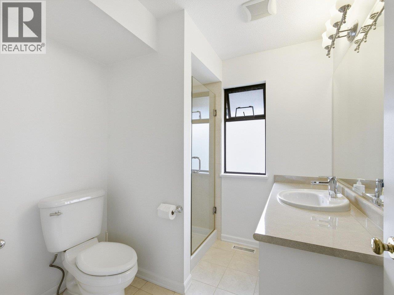 7440 Lawrence Drive, Burnaby, British Columbia  V5A 4G7 - Photo 19 - R3135029