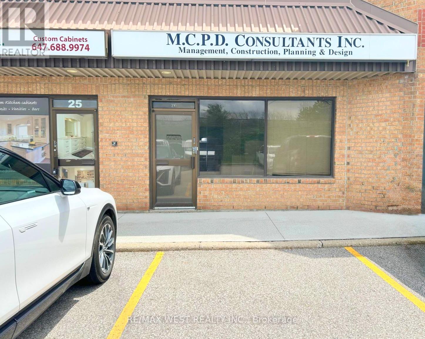 26 - 18 AUTOMATIC ROAD, Brampton, Ontario