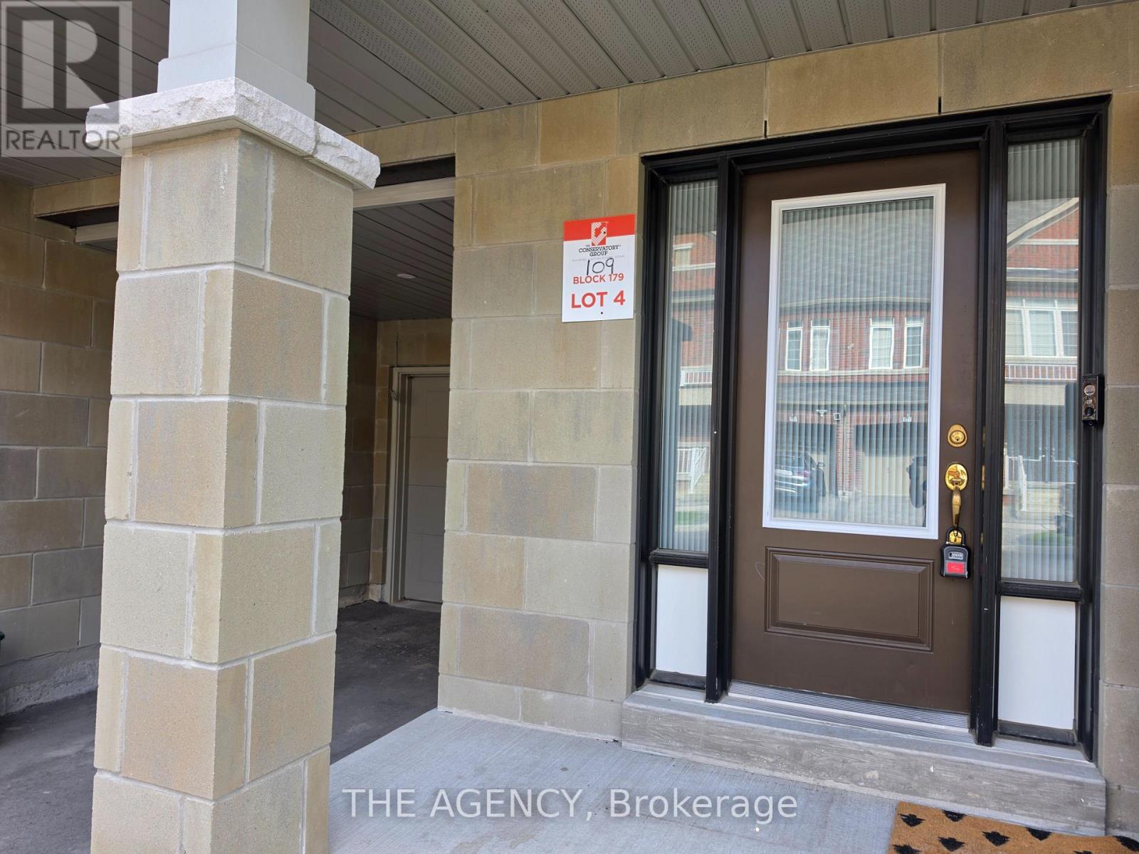 109 Ness Drive, Richmond Hill, Ontario  L4S 0K7 - Photo 2 - N13434328