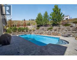 1996 Twin Ridge Court, Kelowna, British Columbia  V1V 2X8 - Photo 28 - 10391003