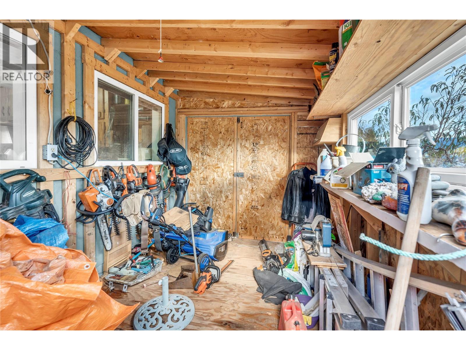 Listing image 17