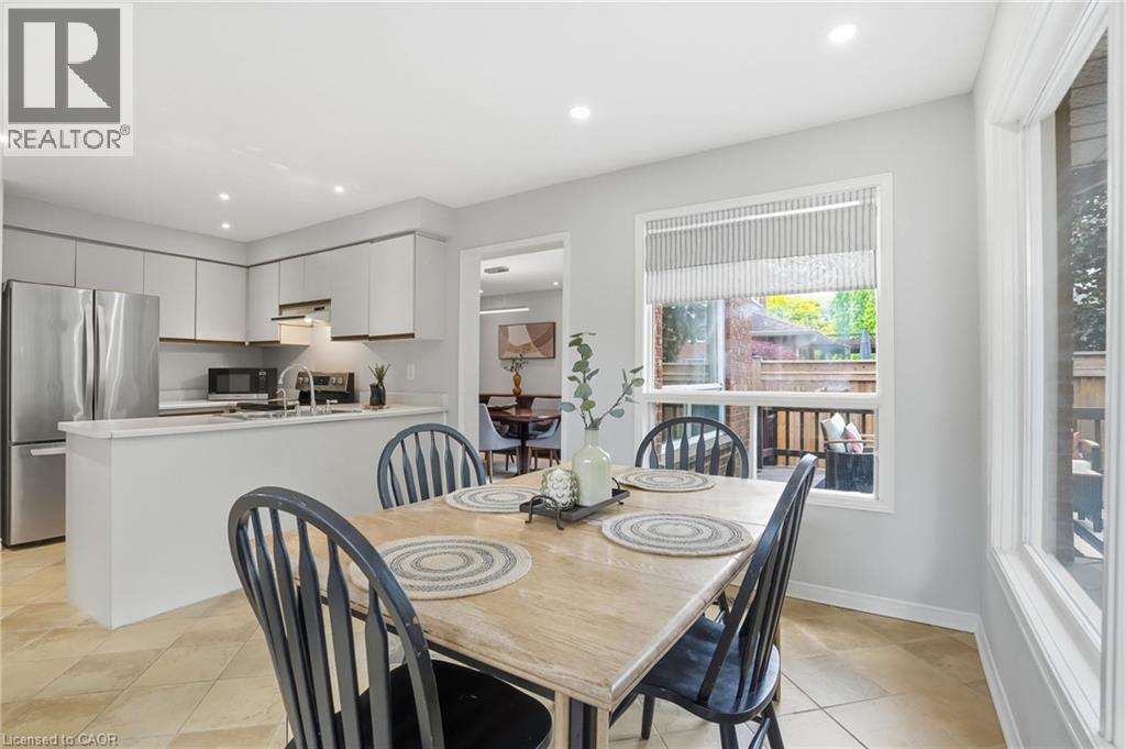 133 Warner Drive, Oakville, Ontario  L6L 6G7 - Photo 10 - 40837652