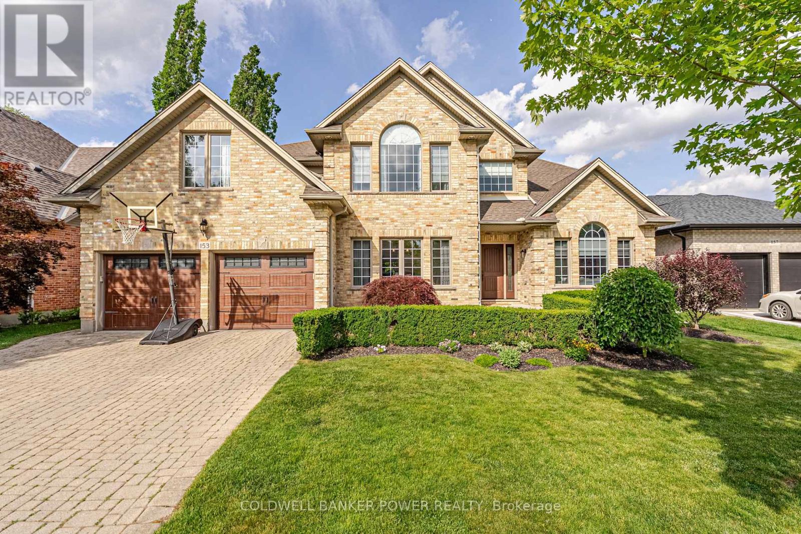 153 Green Hedge Court, London North, Ontario N6H 5A4 - Photo 2 - X13434664