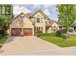 153 GREEN HEDGE COURT, London North, Ontario