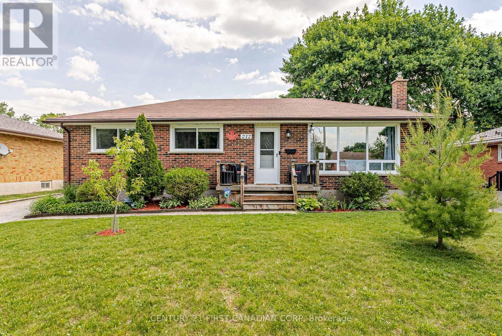 212 KING EDWARD AVENUE, London South, Ontario