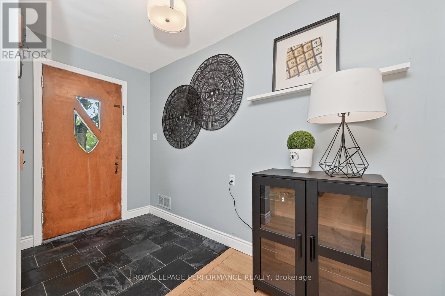 140 Begonia Avenue, Ottawa, Ontario  K1H 6E4 - Photo 4 - X13434744