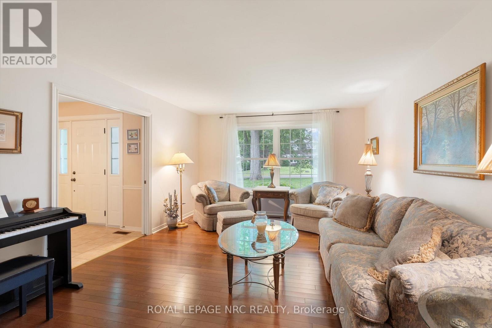 7 Parkhill Road, Pelham, Ontario  L3E 0J3 - Photo 14 - X13434784