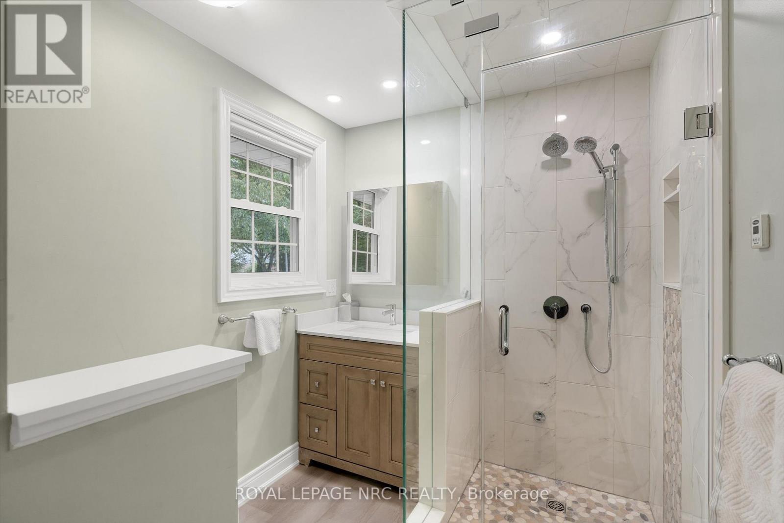 7 Parkhill Road, Pelham, Ontario  L3E 0J3 - Photo 20 - X13434784