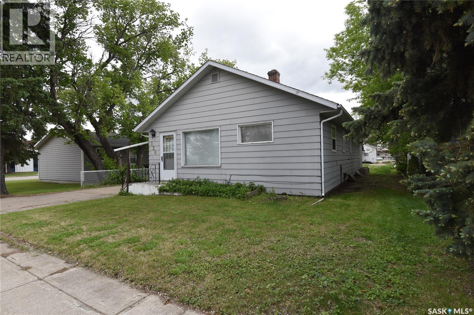220 2nd STREET E, Nipawin, Saskatchewan