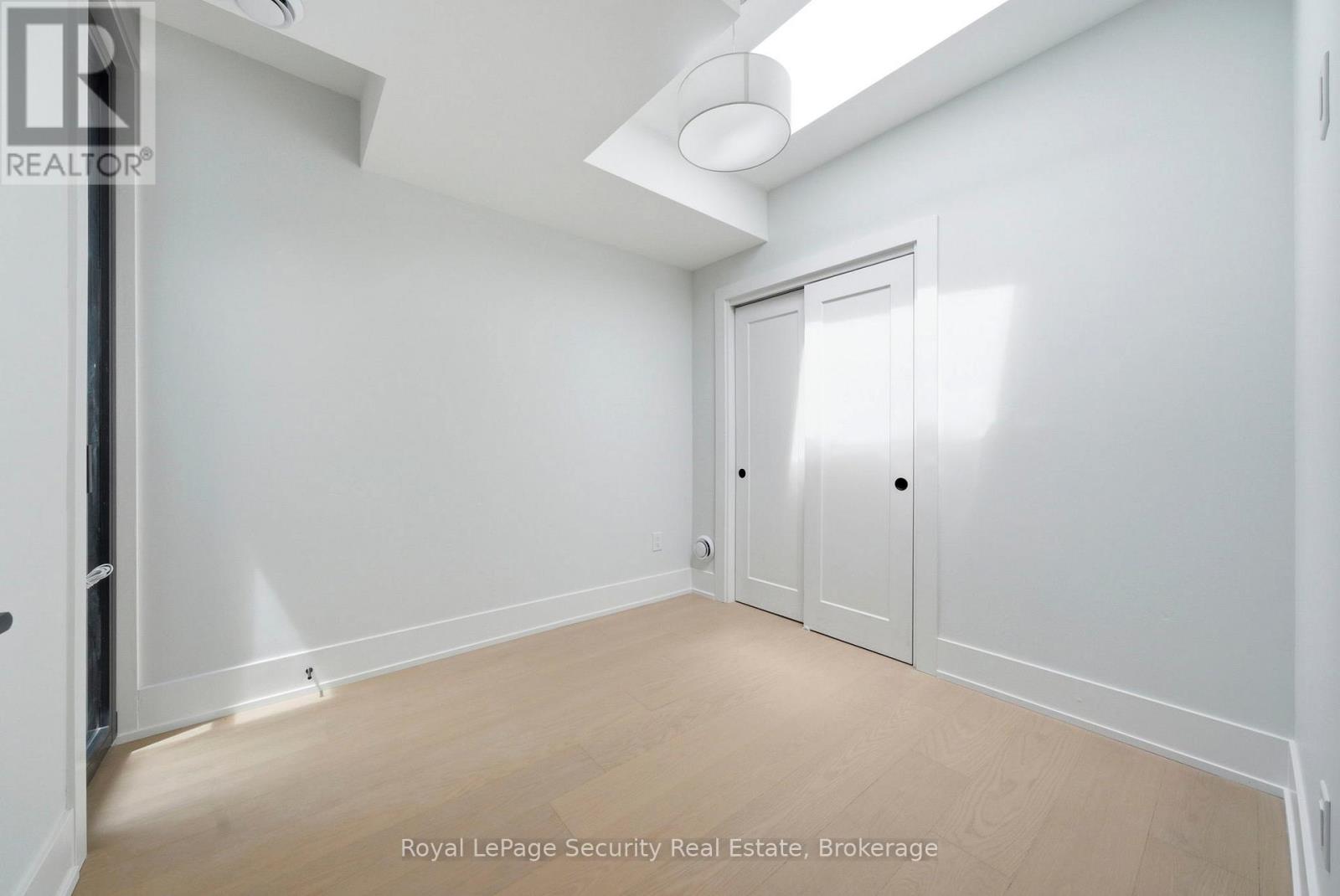 2 - 21 Belmont Street, Toronto, Ontario  M5R 1P9 - Photo 13 - C13434692