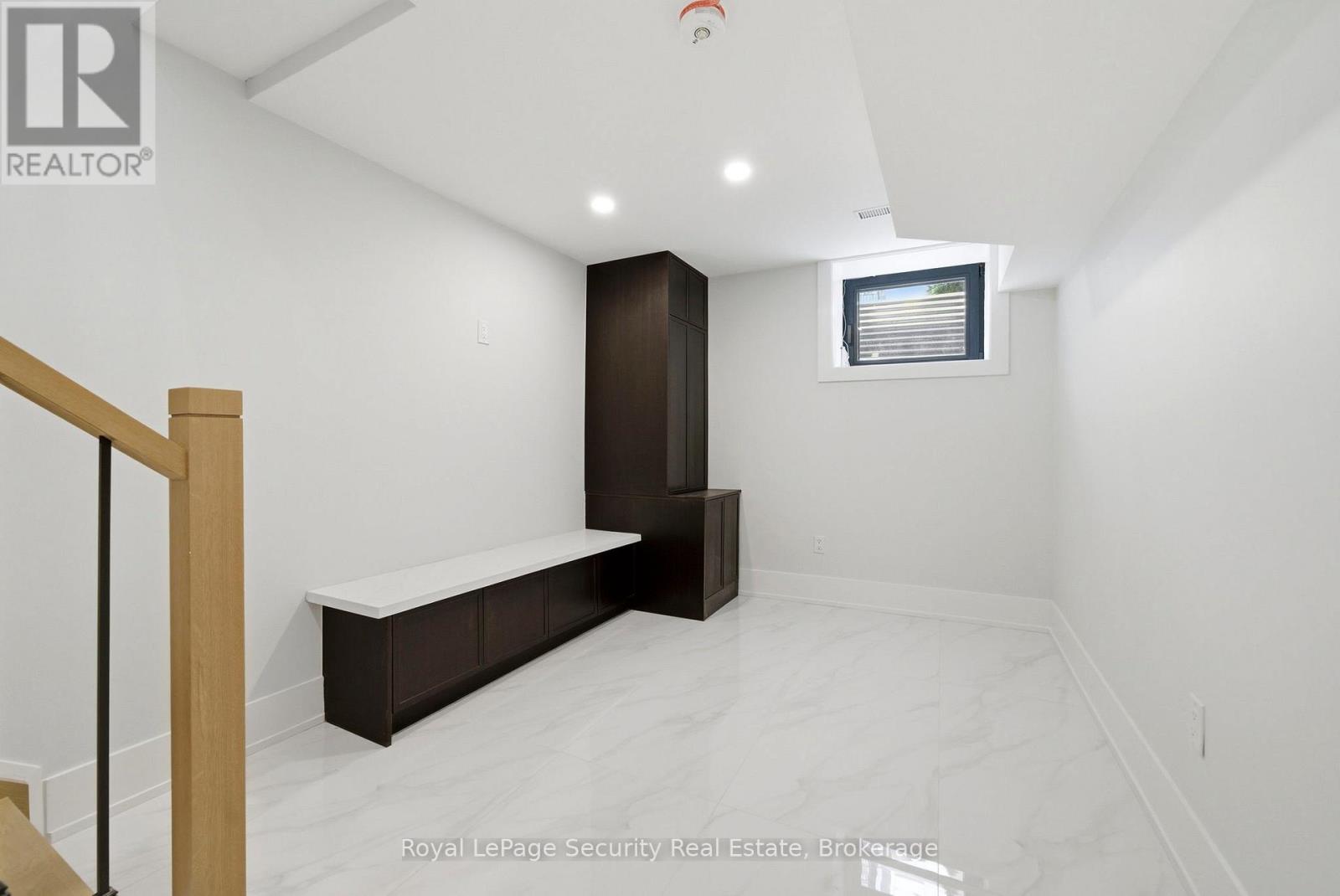 2 - 21 Belmont Street, Toronto, Ontario  M5R 1P9 - Photo 6 - C13434692