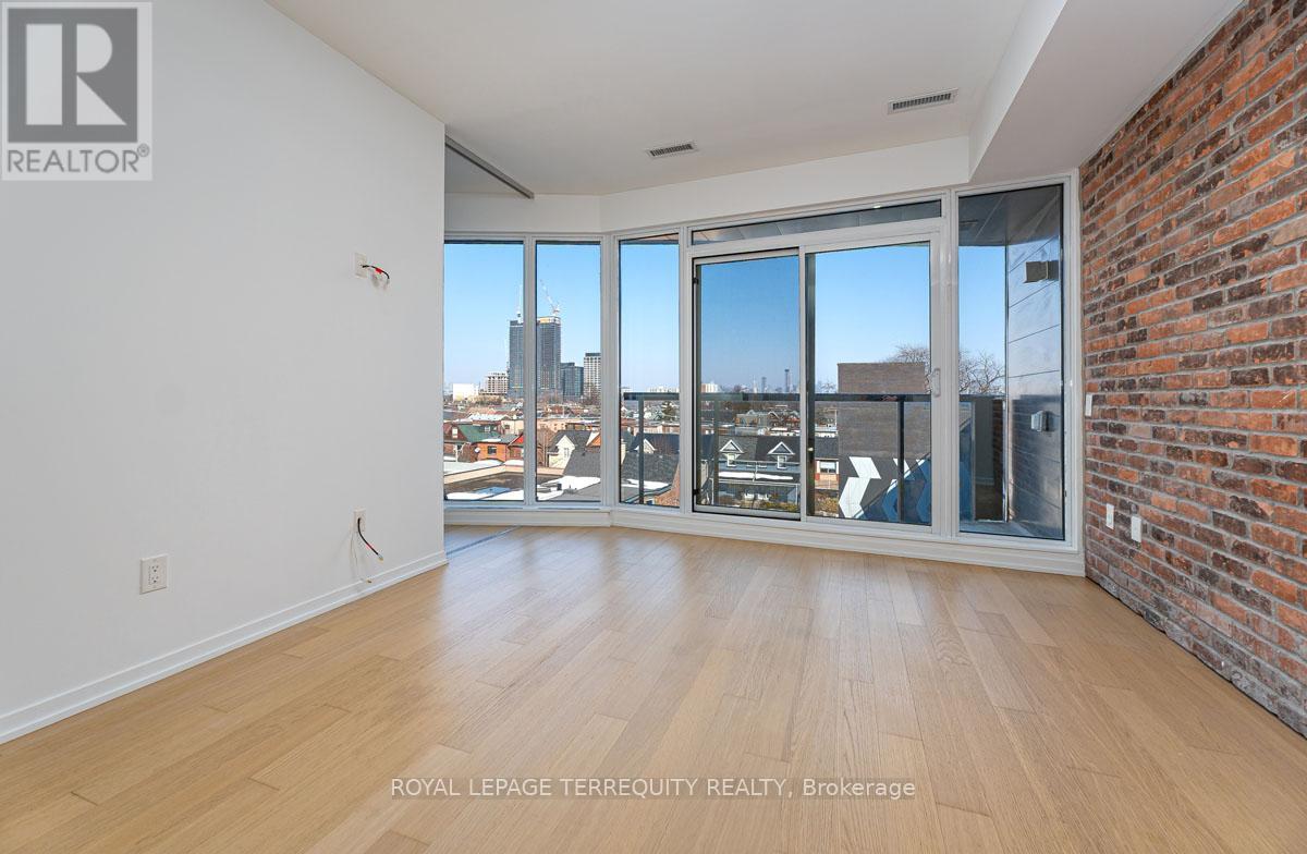 501 - 138 St Helens Avenue, Toronto, Ontario  M6H 0B8 - Photo 11 - C13434698