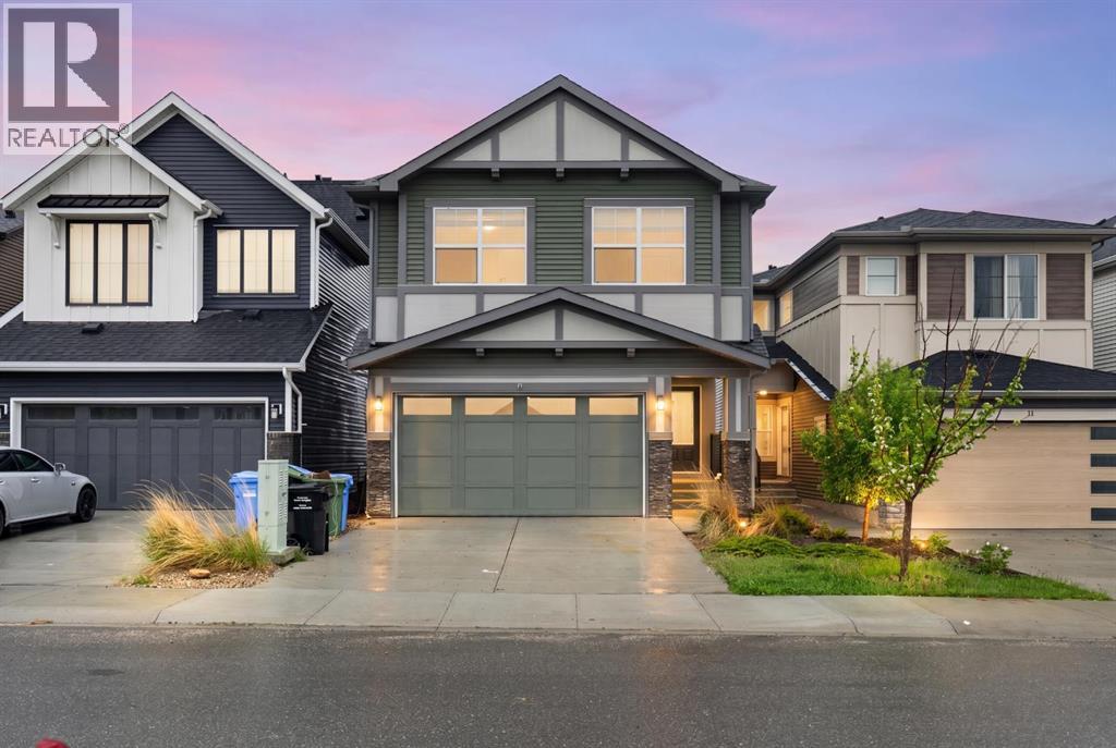 15 Homestead Close NE, Calgary, Alberta