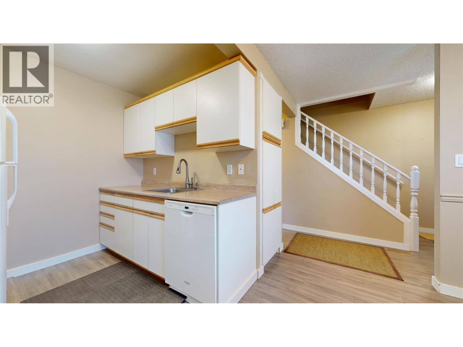 2221 3rd Street N, Cranbrook, British Columbia  V1C 5G7 - Photo 15 - 10389228