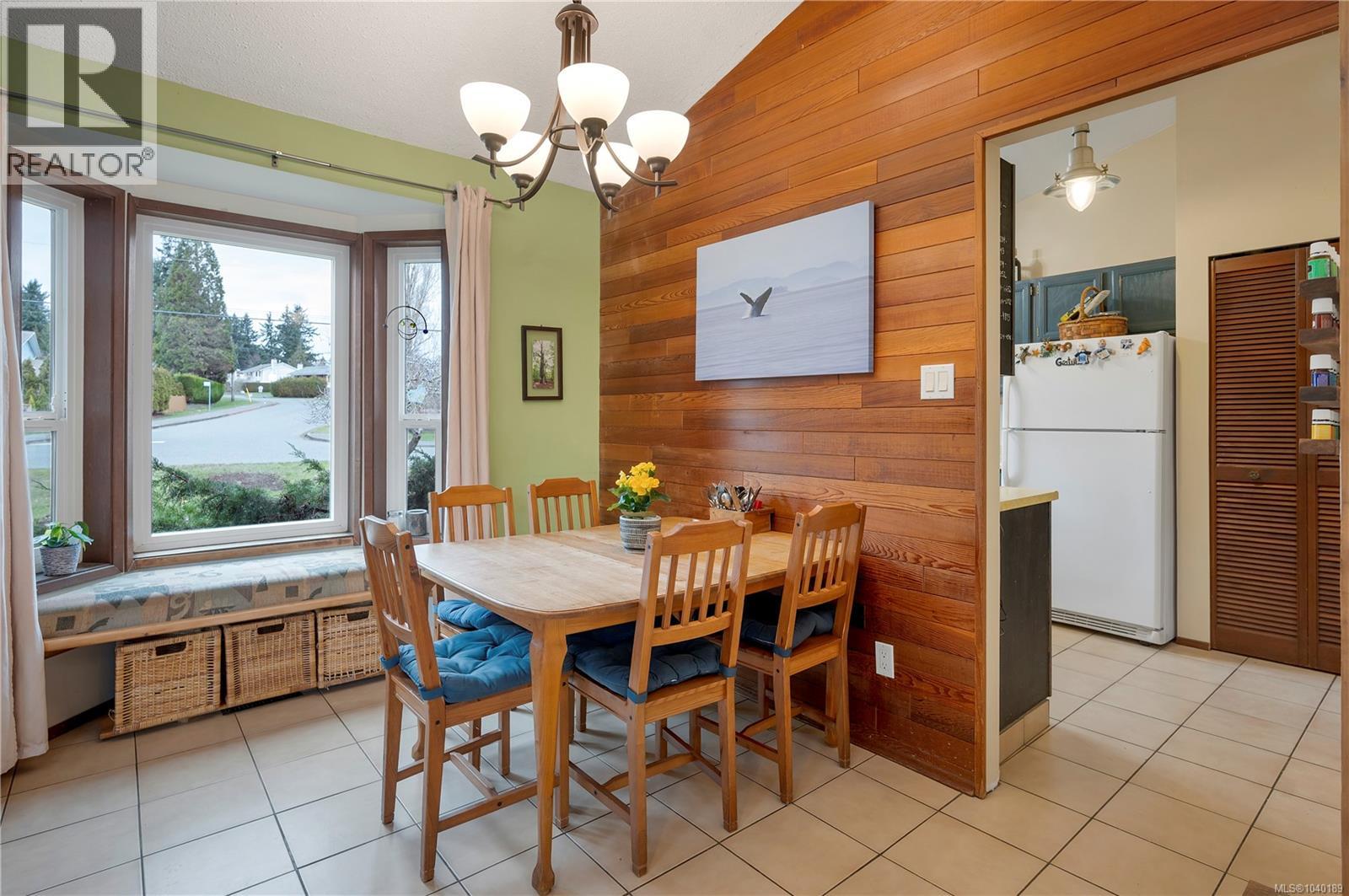 810 Shellbourne Blvd, Campbell River, British Columbia V9W 5E8 - Photo 15 - 1040189
